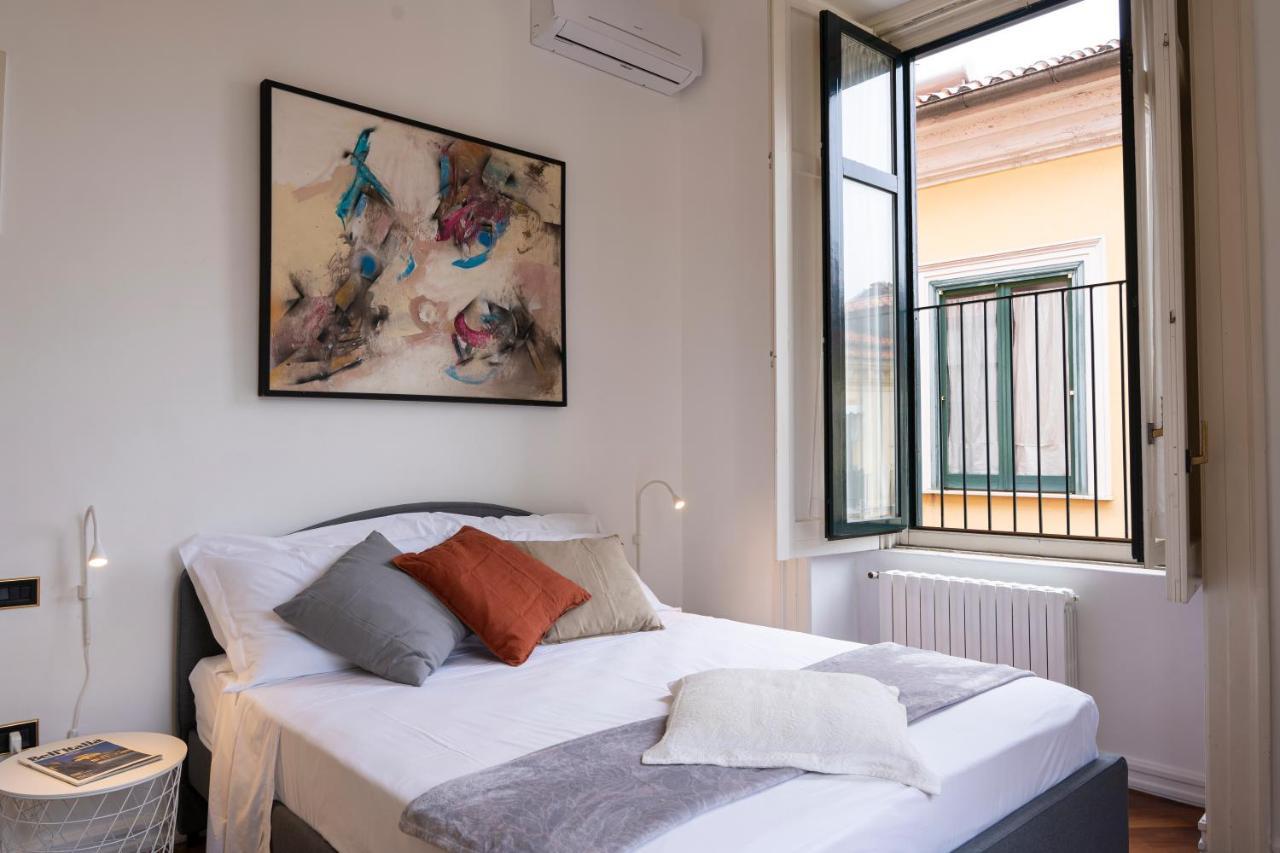 Bella Domus Suites Salerno Exteriör bild