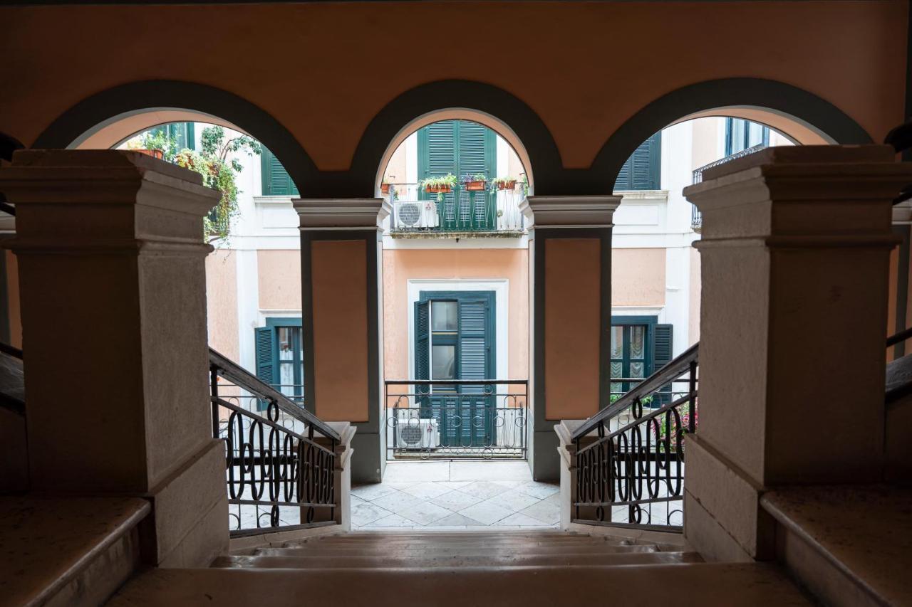 Bella Domus Suites Salerno Exteriör bild
