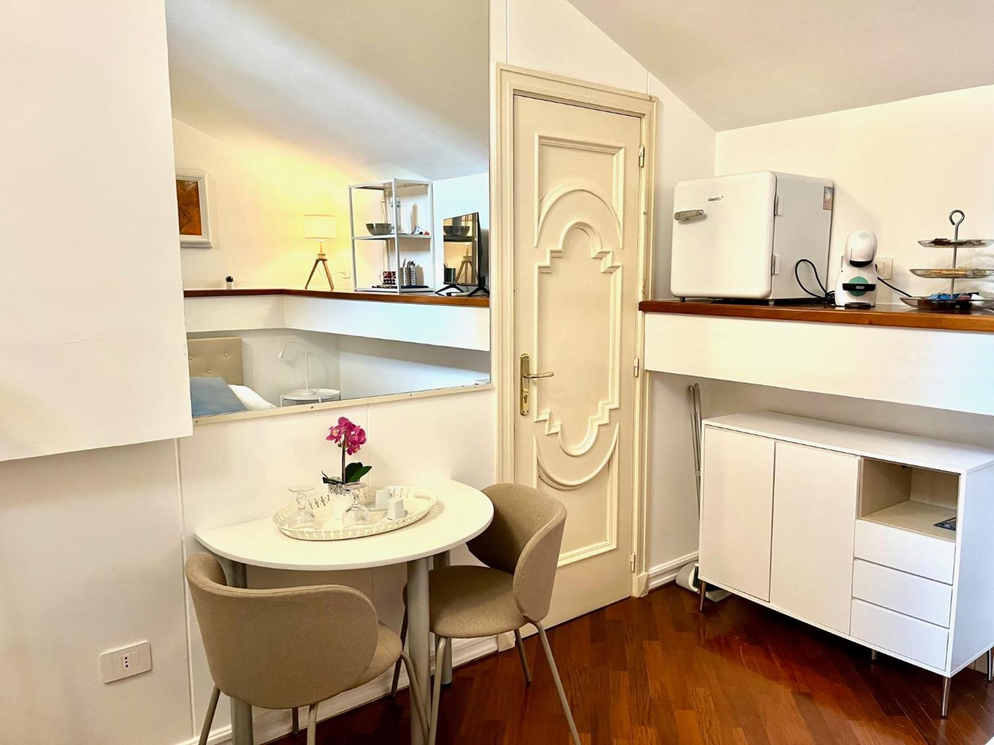 Bella Domus Suites Salerno Exteriör bild