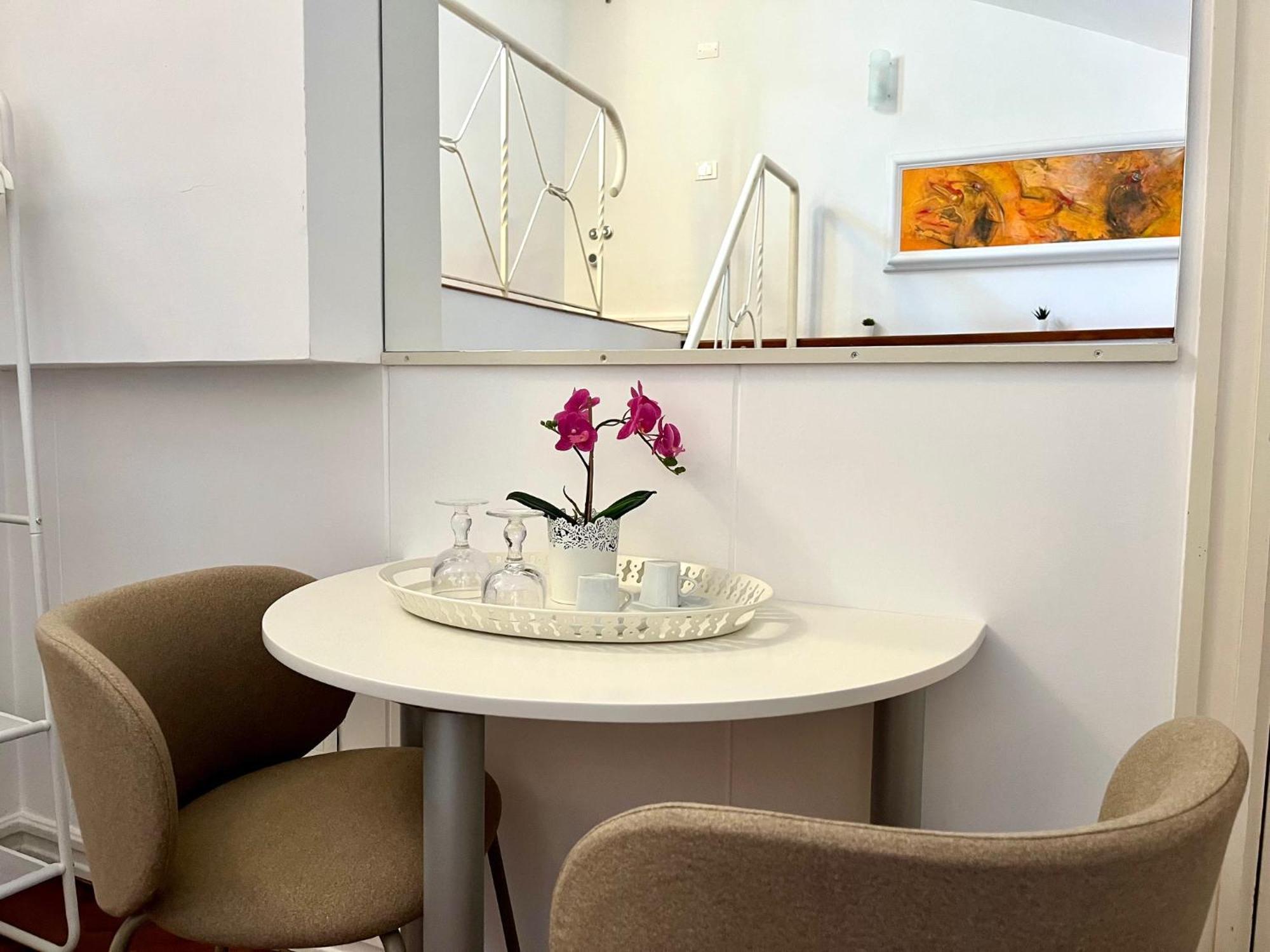 Bella Domus Suites Salerno Exteriör bild